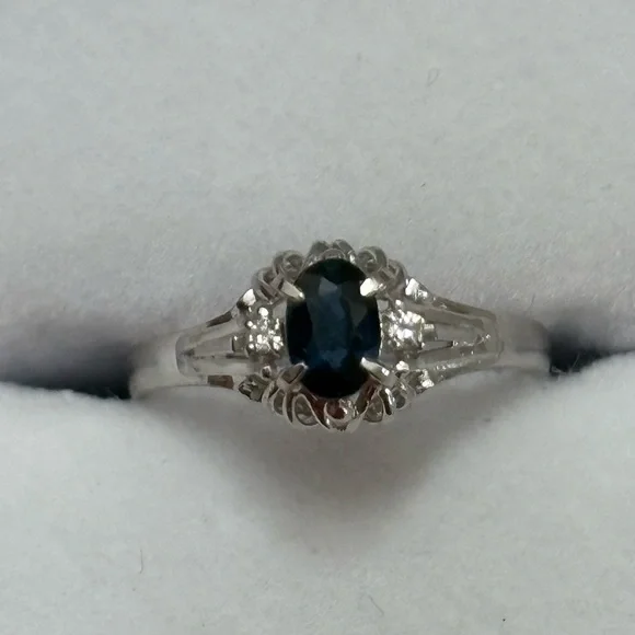 Platinum Sapphire & Diamond Cocktail Ring Size 5 Total Carat Weight 0.38 - Picture 3 of 16